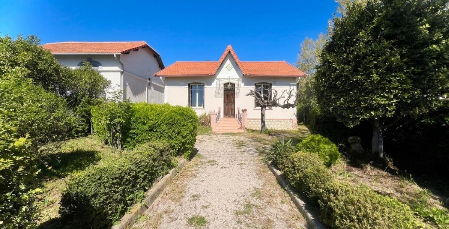 Vente maison 5 pièces 80 m² Marseille 13 (13013) — photo 1