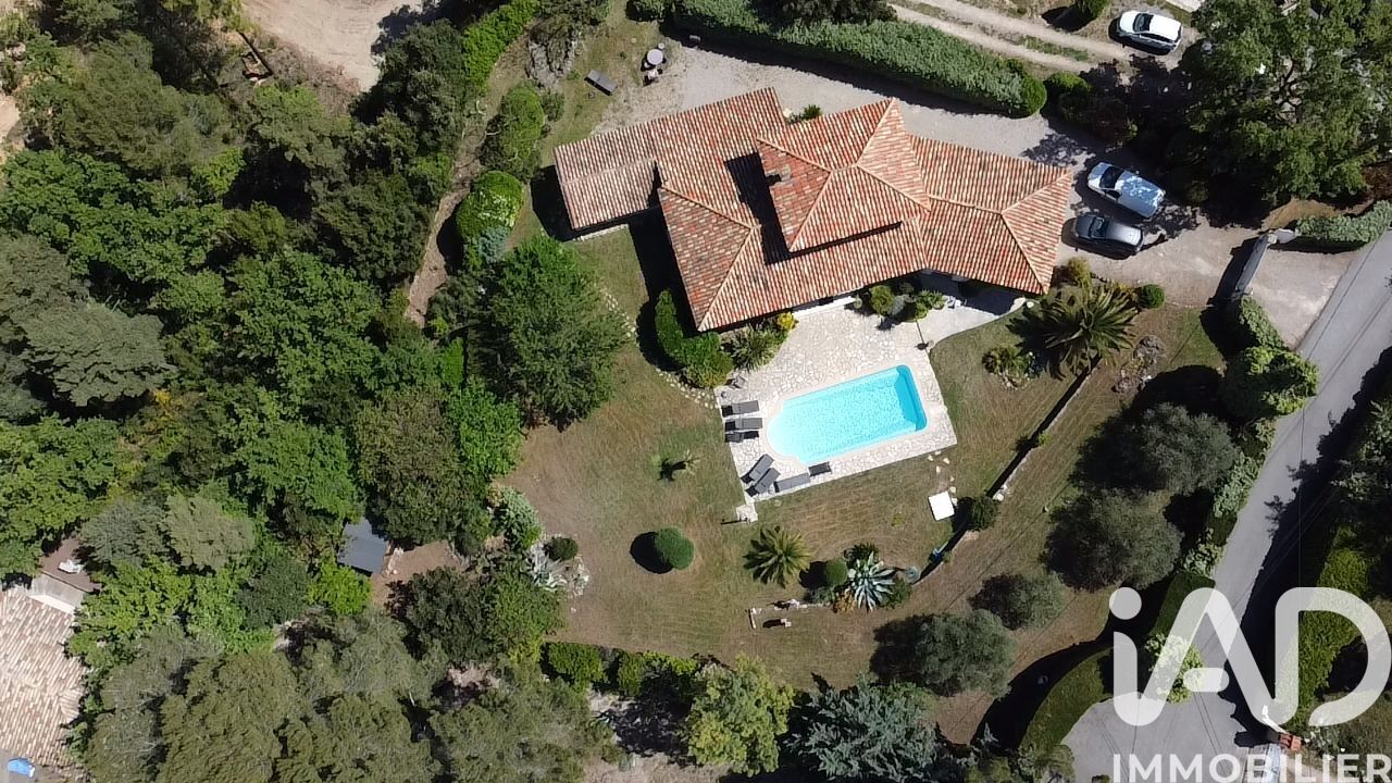 Vente Maison/villa 7 pièces - Photo 3
