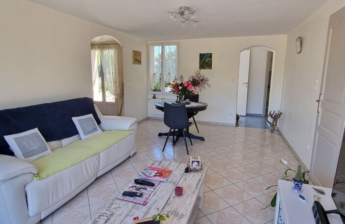 Vente Maison/villa 5 pièces — photo 4