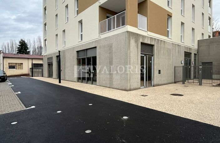 LOCAL COMMERCIAL à LOUER — photo 3