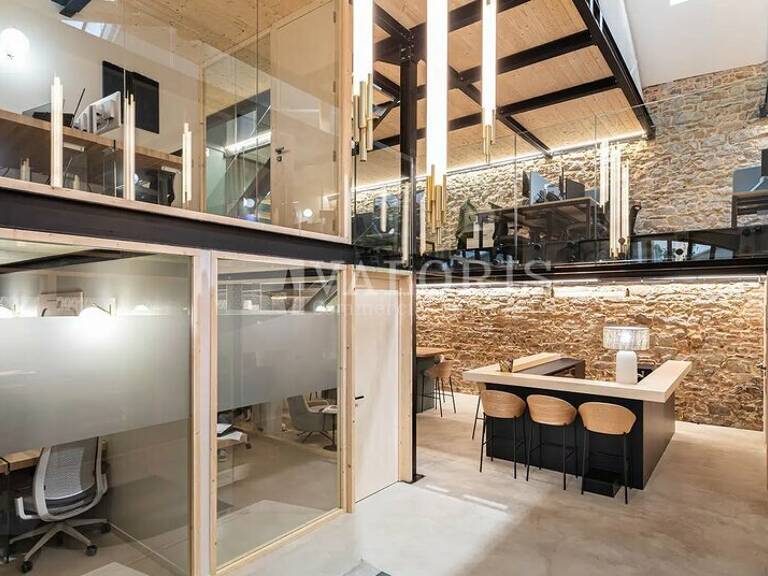 BUREAUX à LOUER — photo 1
