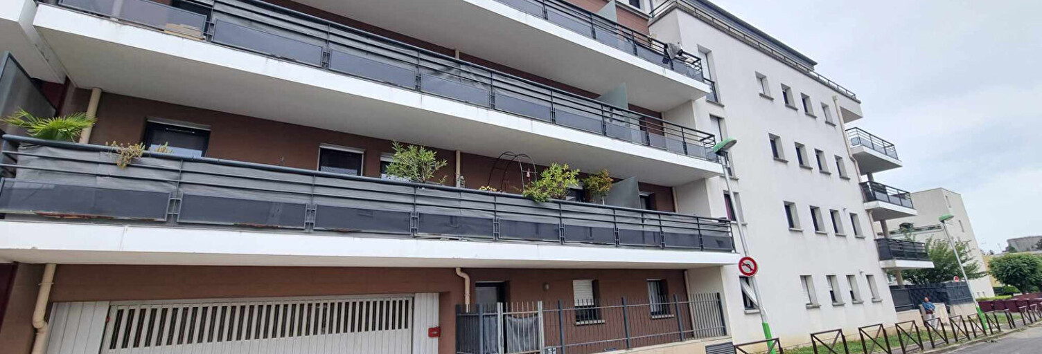 Appartement 1 Pièce 27 m² à vendre à Noisiel (77186)