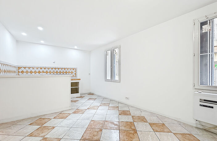 À vendre : Appartement 2 pièces entièrement rénové, au coeur d'Aubagne 13400 — photo 4