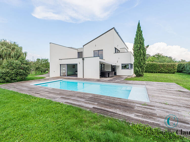 Villa de 420 m2 sur 50 ares de terrain sans vis à vis — photo 1