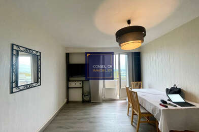 Appartement 3 pièces 900 €