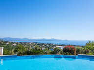 A VENDRE VILLA VUE MER PANORAMIQUE DE 220M2 AUX ISSAMBRES  AVEC GARAGE ET PISCINE — photo 4