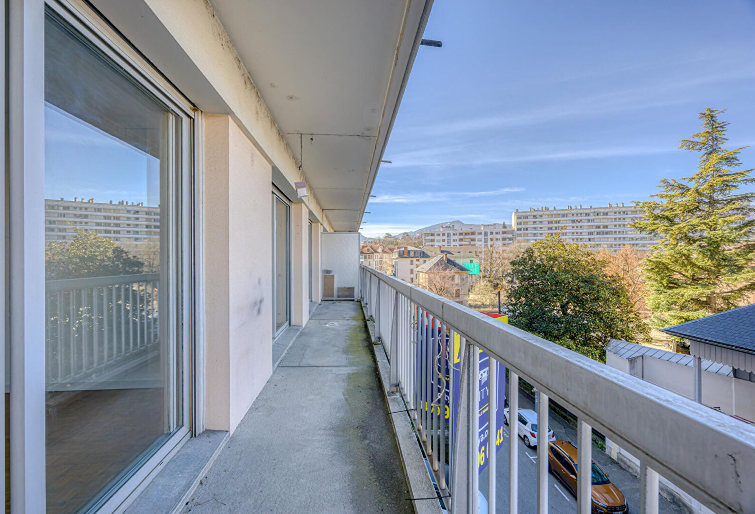 Appartement 4 pièces à vendre - Centre-ville de Chambéry — photo 1
