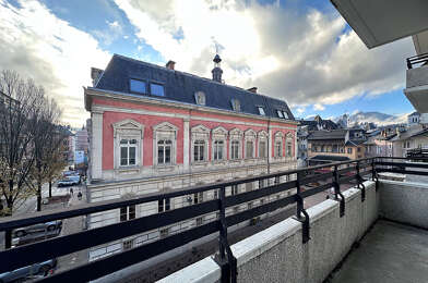 Appartement 5 pièces 349000 €