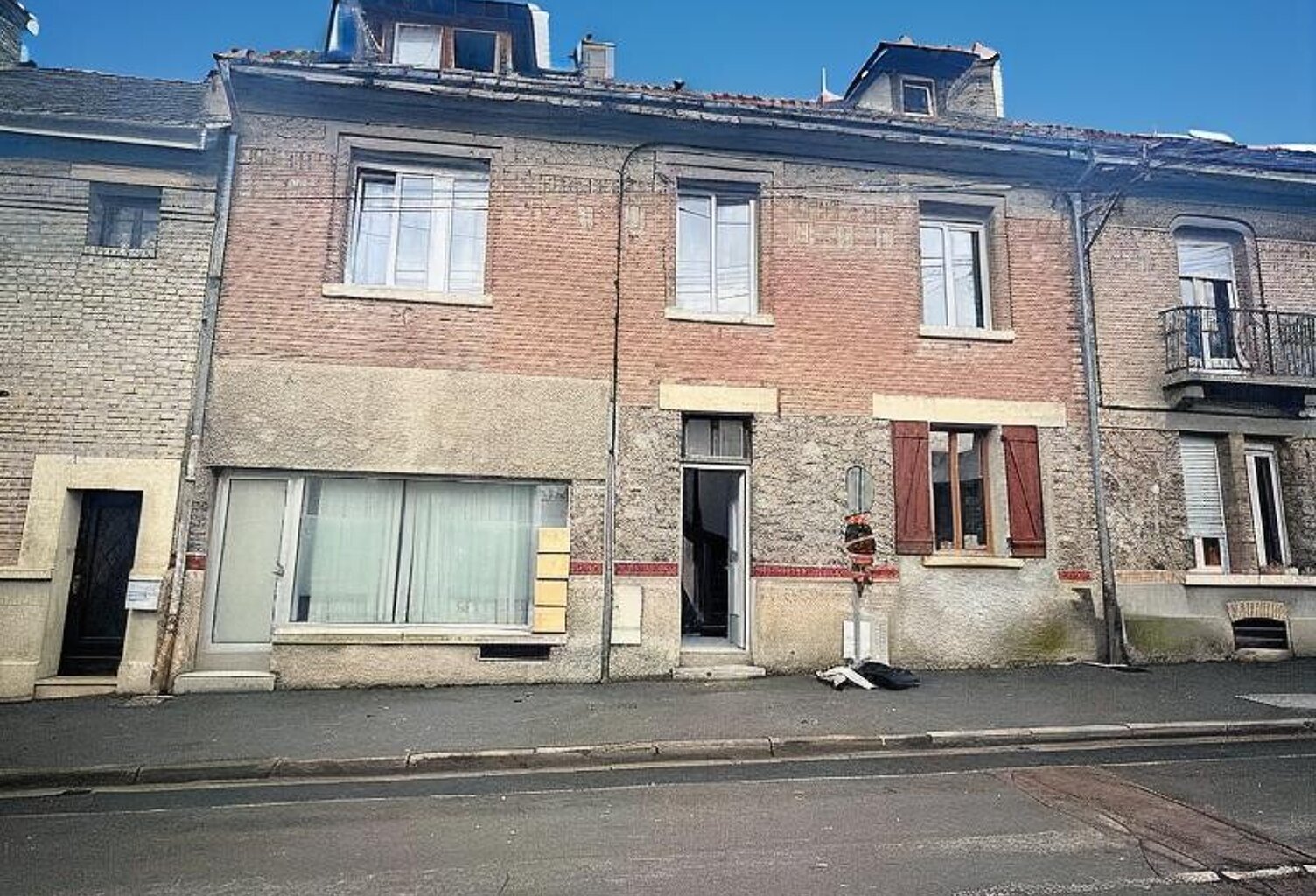 À VENDRE ? IMMEUBLE DE RAPPORT ? VOUZIERS — photo 1