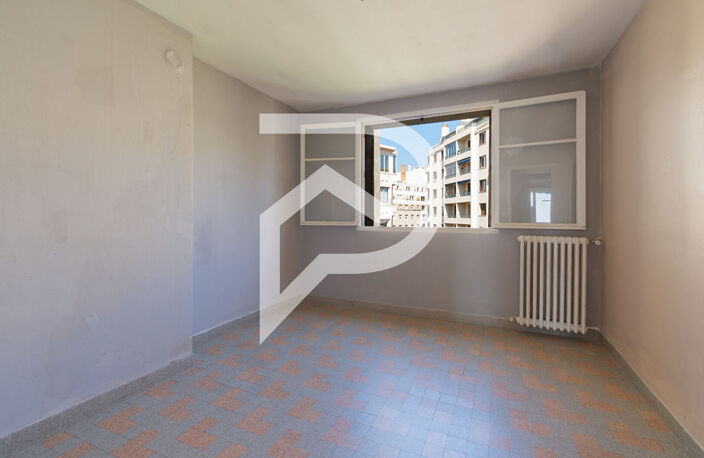 Appartement 3 Pièces dernier étage -Marseille  13004 — photo 4