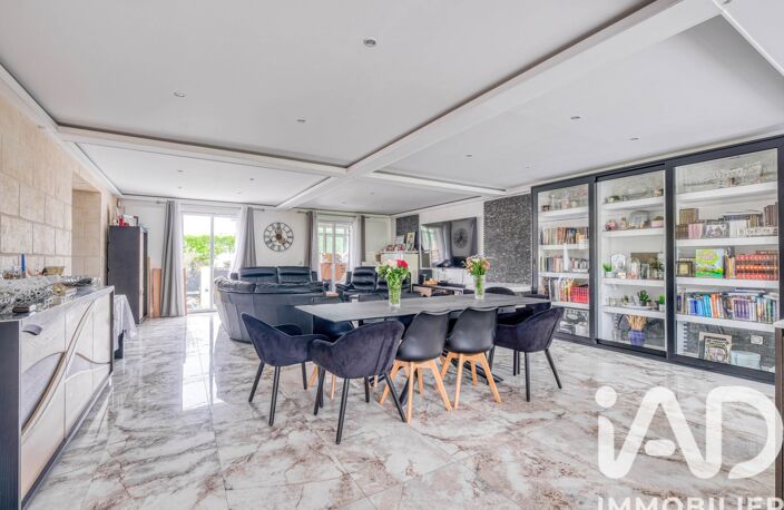 Vente Maison/villa 10 pièces — photo 5