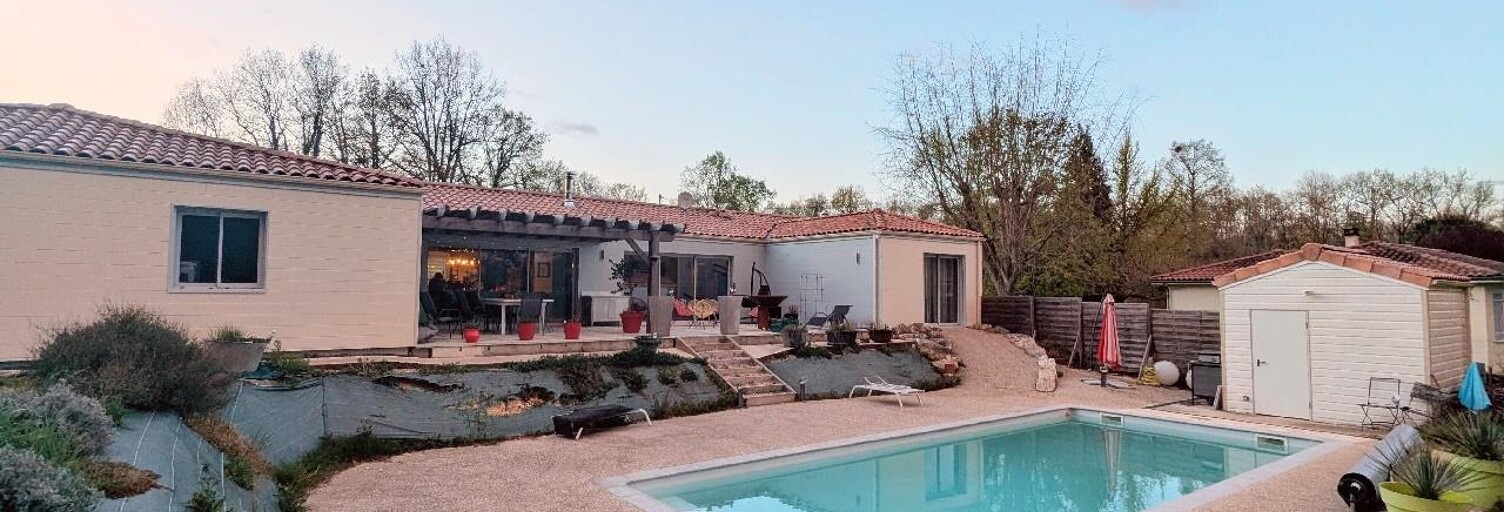 Maison 7 Pièces 240 m² à vendre à Saint-Brice (16100)