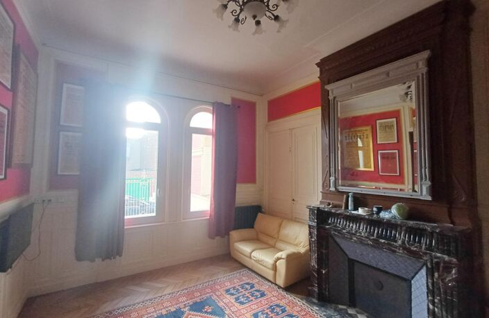 Appartement de caractère 114 m²  centre-ville  cachet, volumes et terrasse — photo 4