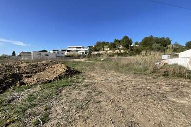 Terrain  270000 €