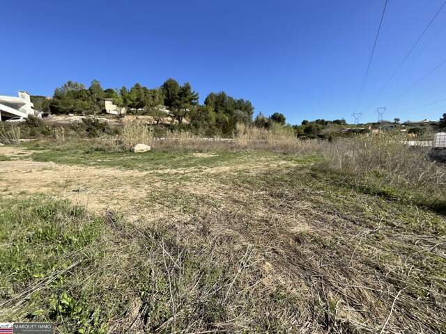 Terrain — photo du bien