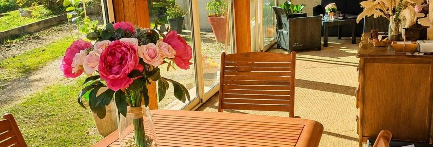 Maison 7 Pièces 160 m² à vendre à Montagne (33570)