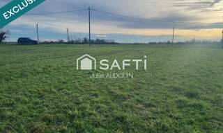 Terrain  1260 m² à vendre à Thors (17160)