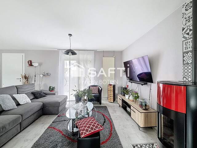 Maison proche commerce!! — photo du bien