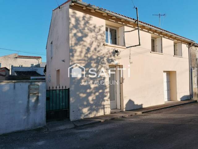 Maison de 136 m² à Saint-Jean-d'Angély — photo du bien