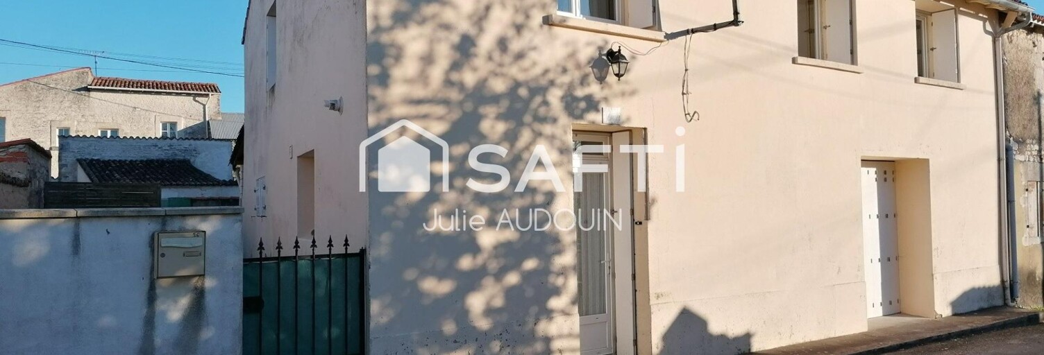 Maison 5 Pièces 136 m² à vendre à Saint-Jean-d'Angély (17400)