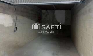 Garage  16 m² à vendre à Fréjus (83600)