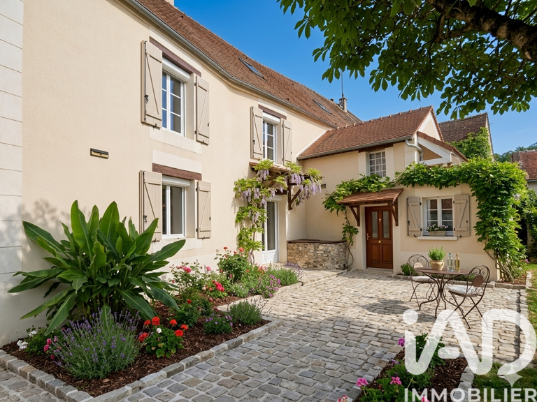 Vente Maison/villa 9 pièces — photo 1