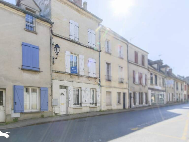 Maison de ville de 5 pièces principales — photo 1