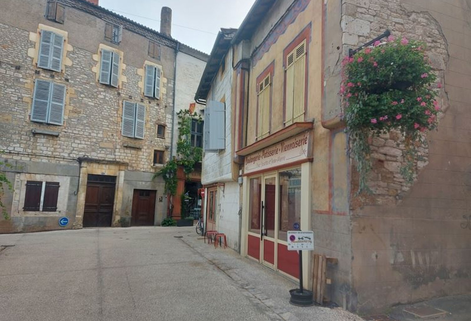 Vente immeuble   Souillac (46200) — photo 1