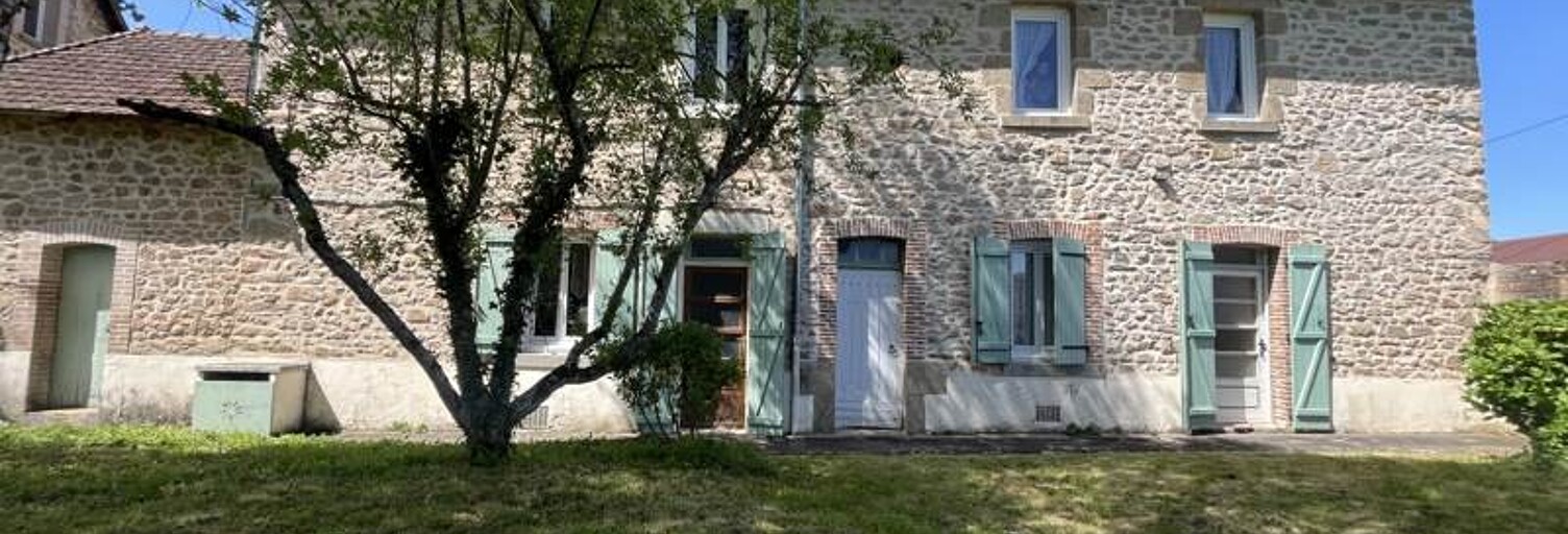 Maison 12 Pièces 194 m² à vendre à Arrènes (23210)