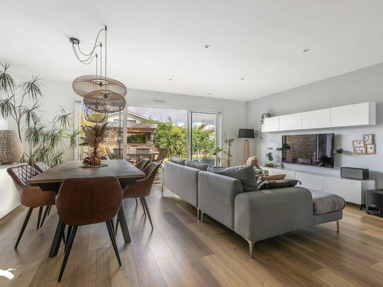 Maison 5 pièces 105 m² — photo 1