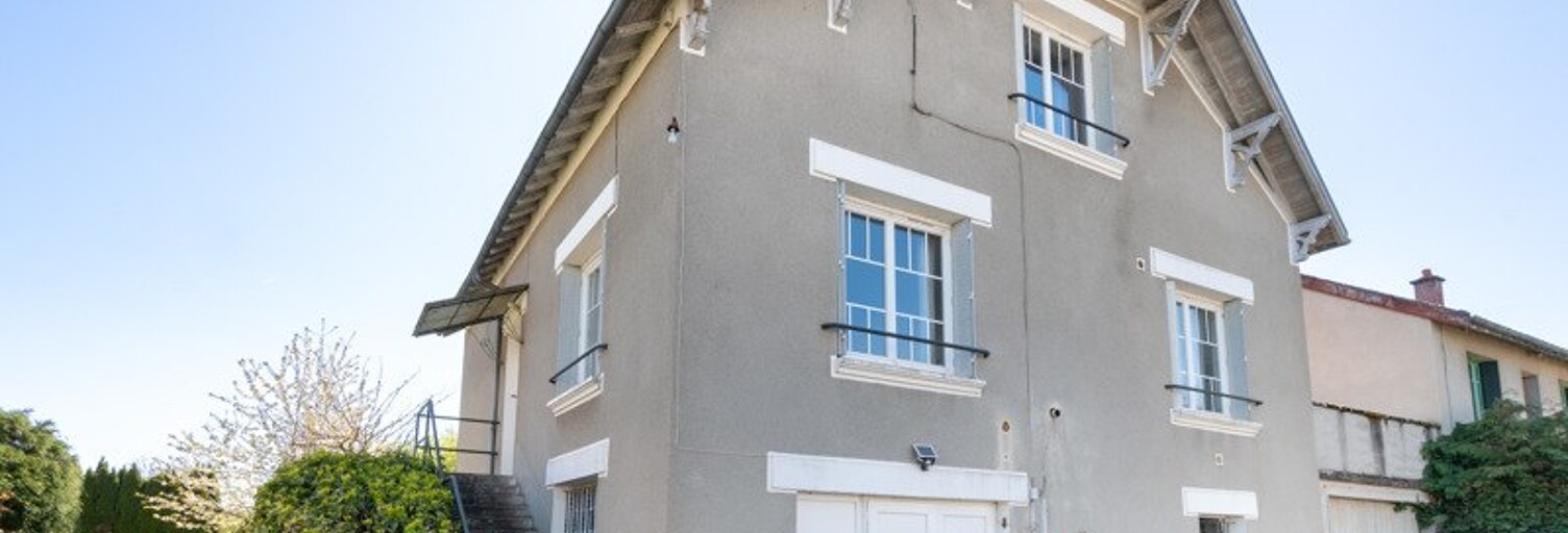 Maison 6 Pièces 170 m² à vendre à Saint-Léonard-de-Noblat (87400)