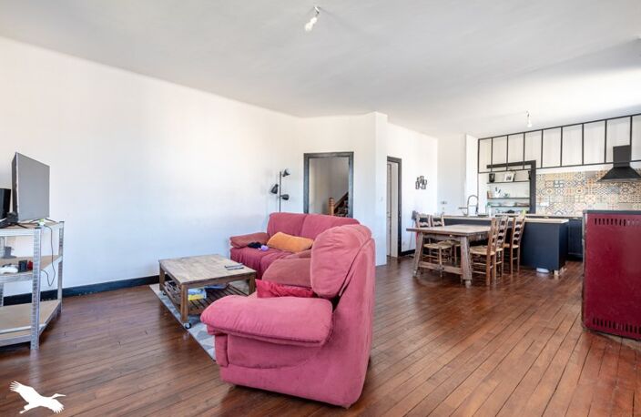 Maison en pierre de 6 pièces principales — photo 2