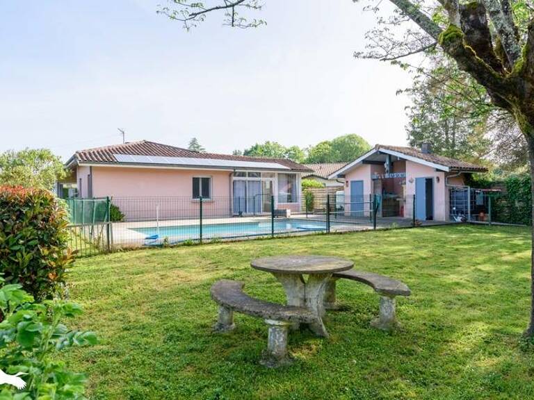 Contemporaine de 6 pièces principales — photo 1