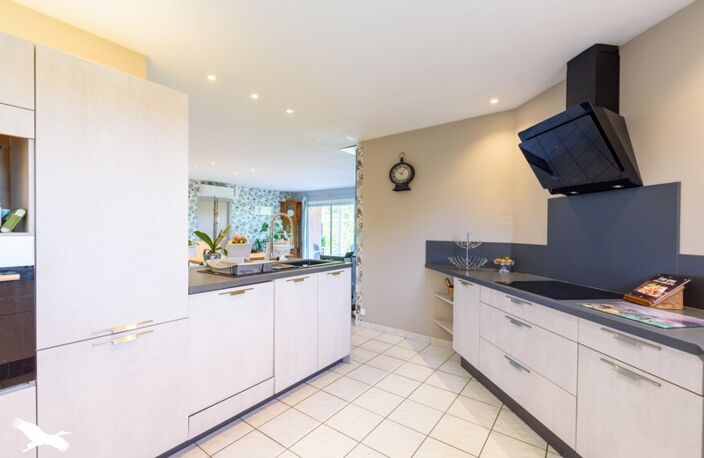 Contemporaine de 6 pièces principales — photo 3