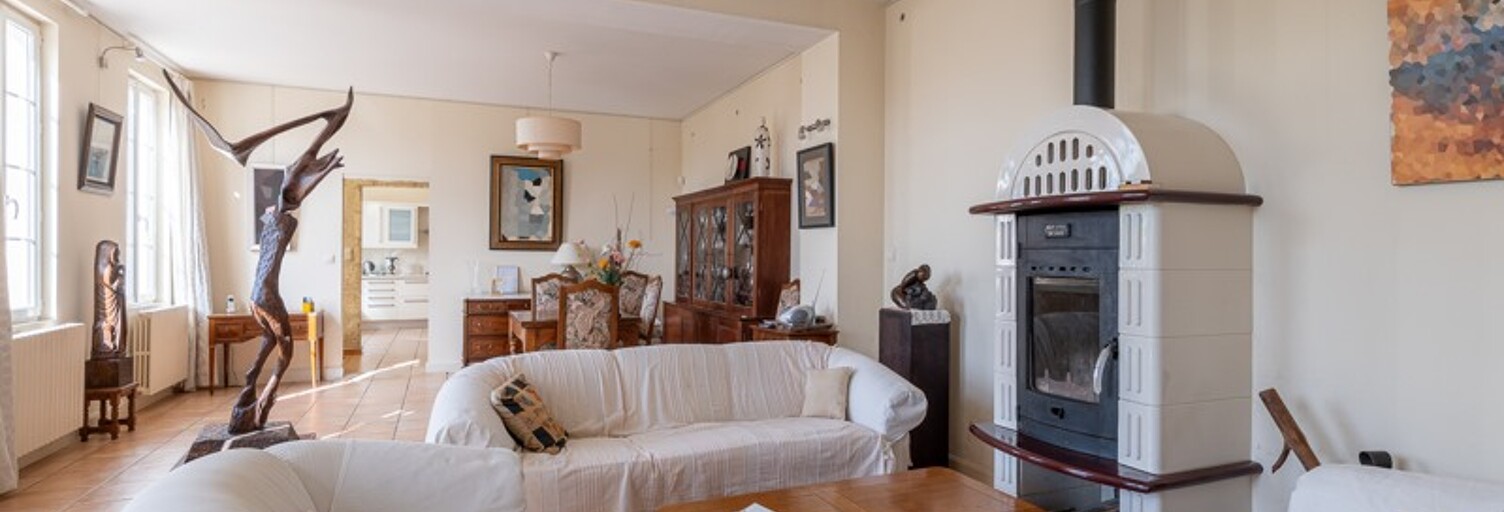 Maison 6 Pièces 200 m² à vendre à Saintes (17100)