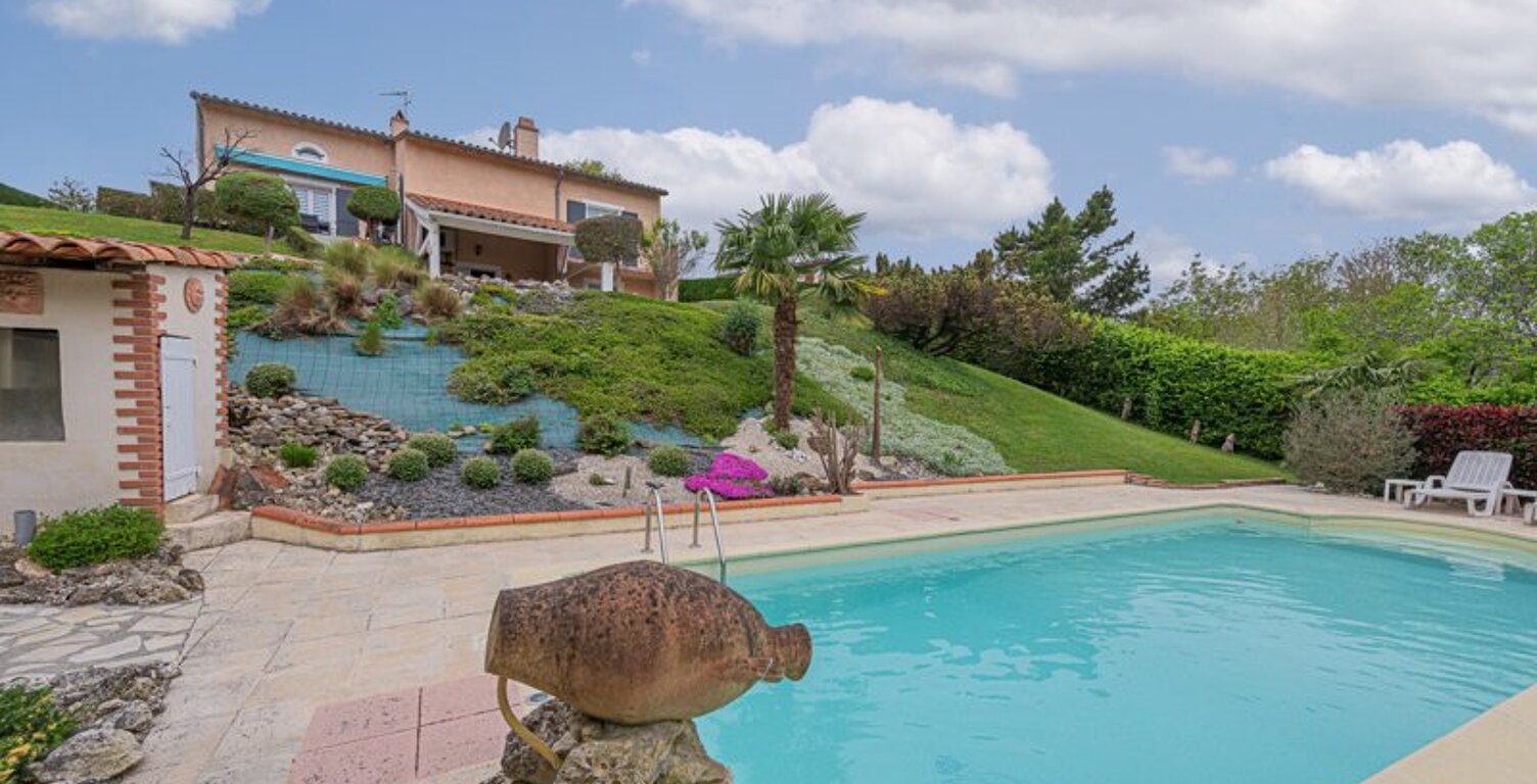 Vente maison 5 pièces 123 m² Daux (31700) — photo 1
