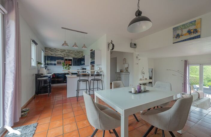 Vente maison 5 pièces 123 m² Daux (31700) — photo 4