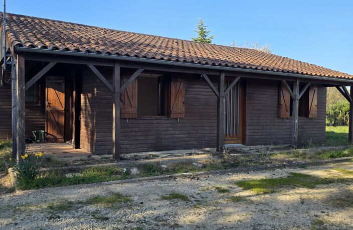 Saint- Benoit: Maison plain pied de 68.m² .  — photo 2