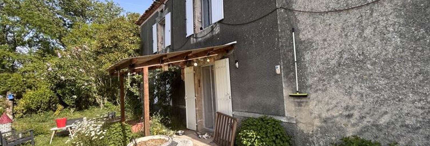 Maison 3 Pièces 110 m² à vendre à Montignac-le-Coq (16390)