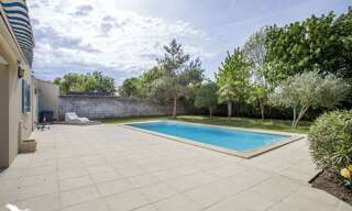 Maison 5 Pièces 180 m² à vendre à Longèves (17230)
