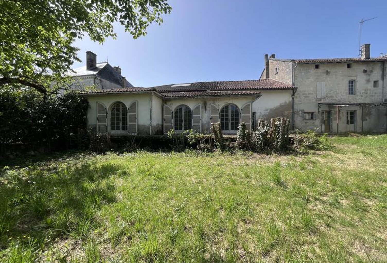 Maison de bourg de 8 pièces principales — photo 1