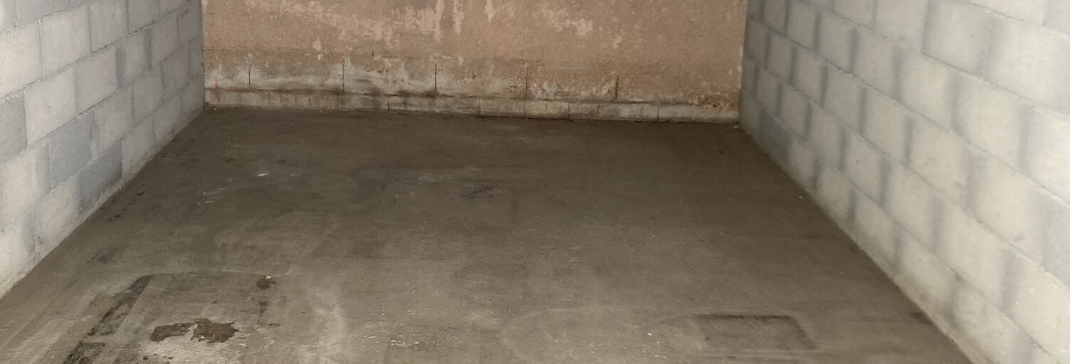 Garage  15 m² à louer à La Crau (83260)