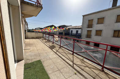 Appartement 3 pièces 590 €