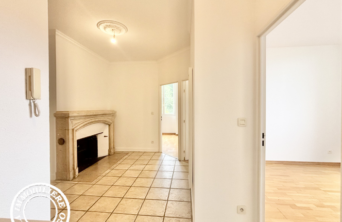 T4  de 110 m2 en souplex avec rez-de-jardin au cœur d’un cadre historique    Poisat (38320) — photo 5