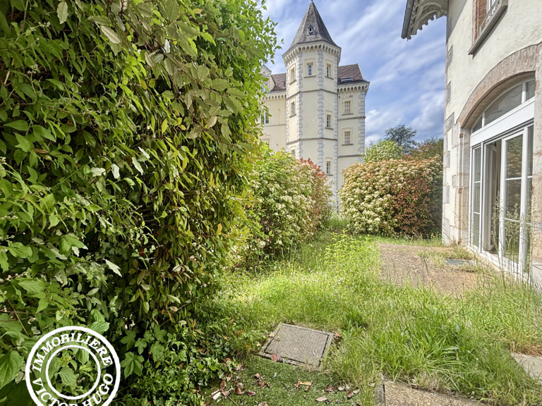 T5 rare, spacieux et lumineux, au Pavillon du Château de la Charmille — photo 1