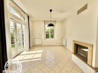 T5 rare, spacieux et lumineux, au Pavillon du Château de la Charmille — photo 3