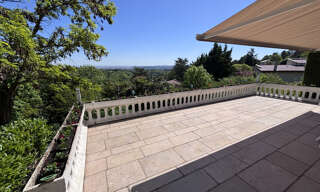 Maison 6 Pièces 164 m² à vendre à Saint-Didier-au-Mont-d'Or (69370)