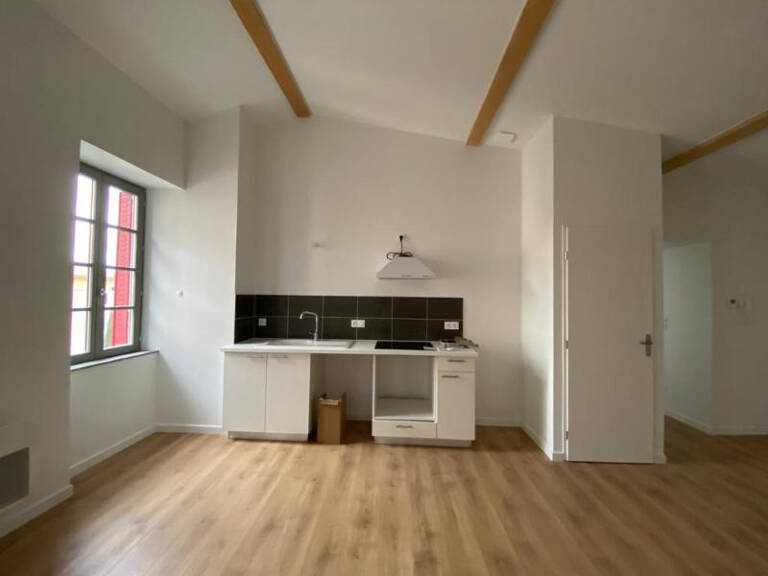 Rue Saint Nicolas, T4 à louer au 2e étage sans ascenseur, ... — photo 1
