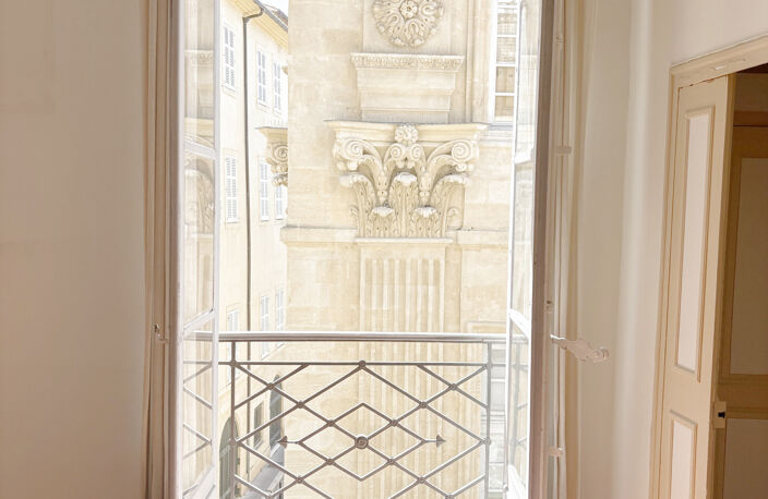 PIECE MAITRESSE — photo 3