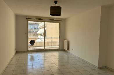 Appartement 3 pièces 982 €